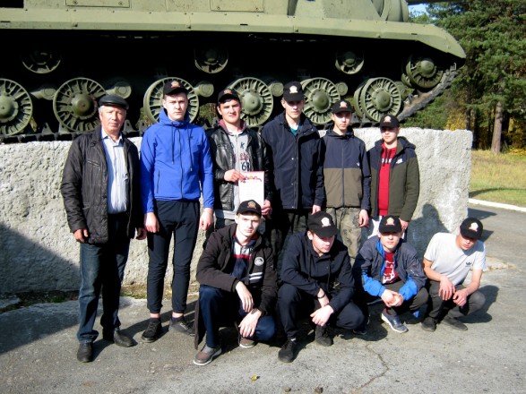1.jpg