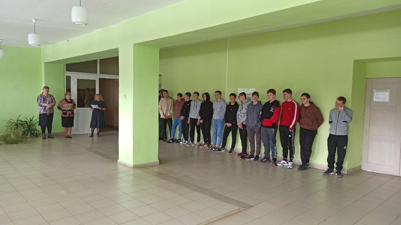 02.jpg