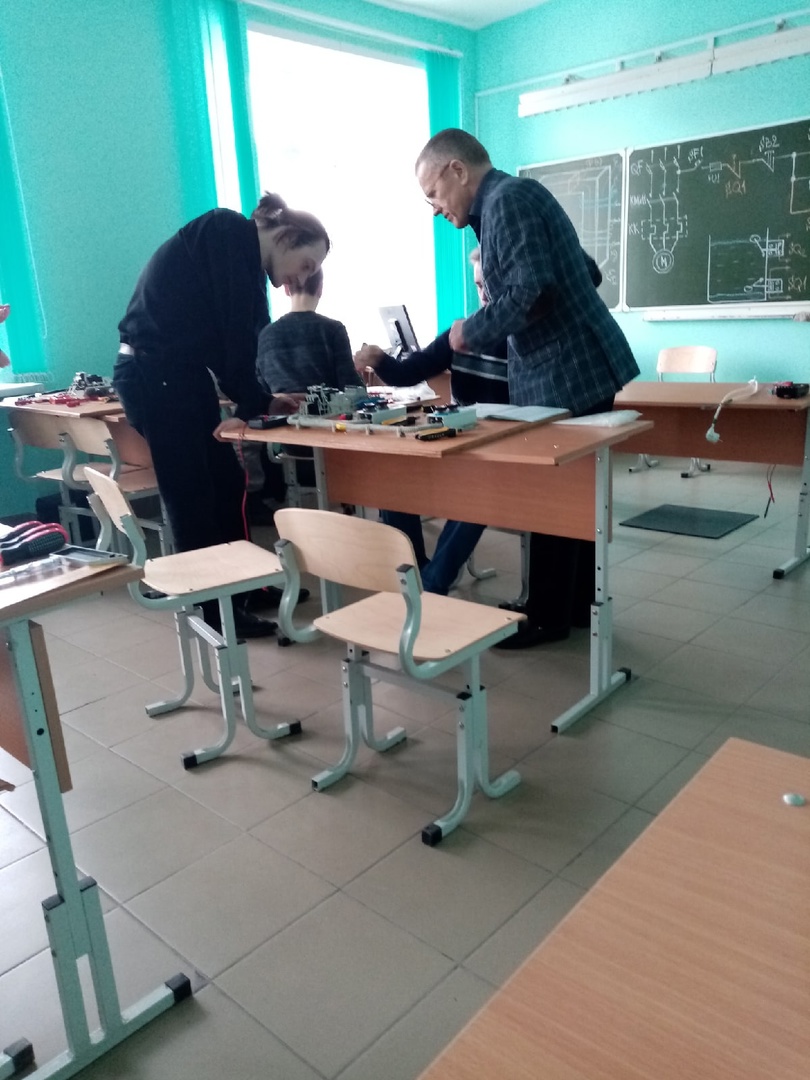 05.jpg