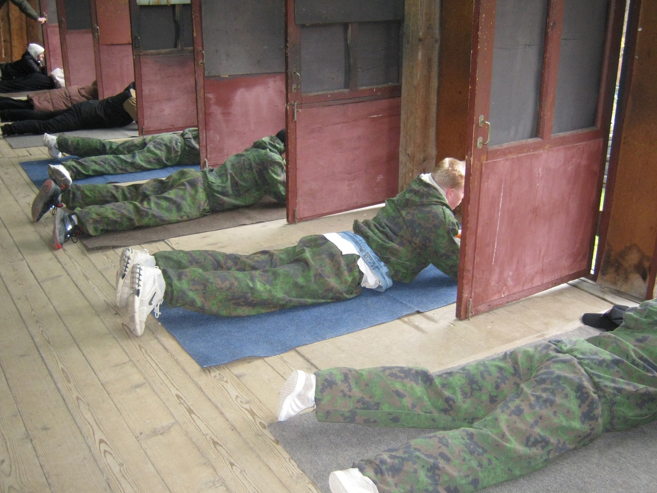 03.jpg