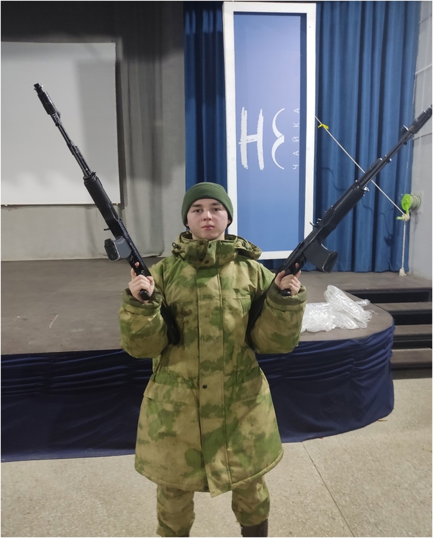 02.jpg