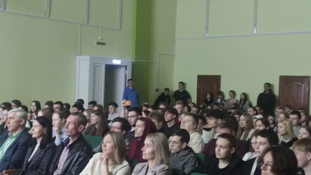 02.jpg