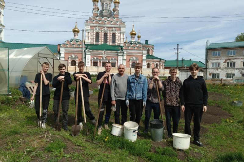 Благотворительная акция «Возродим святую обитель»