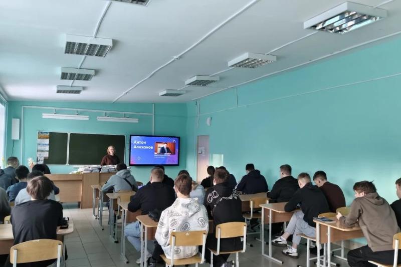 Разговоры о важном были посвящены теме "Заводы России"