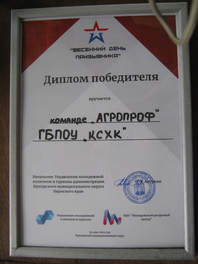 05.jpg