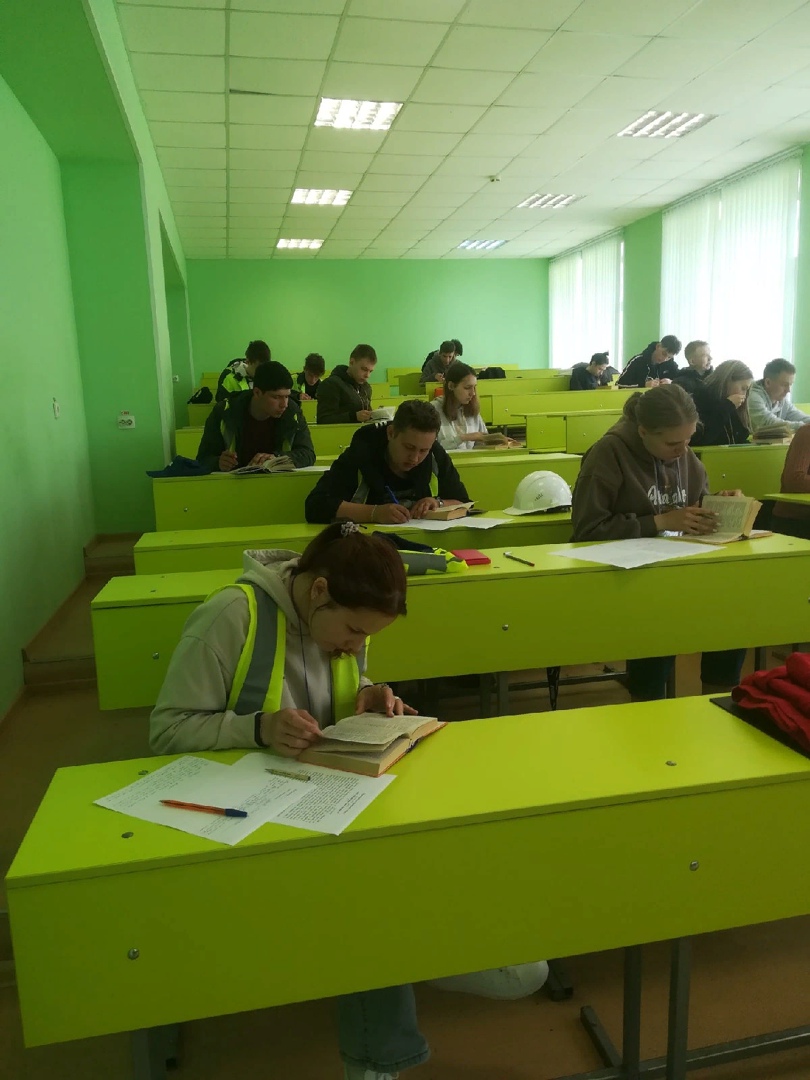 05.jpg